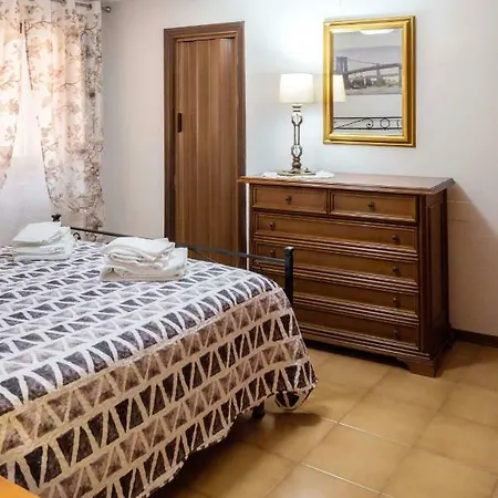 Casa Erika Apartment *